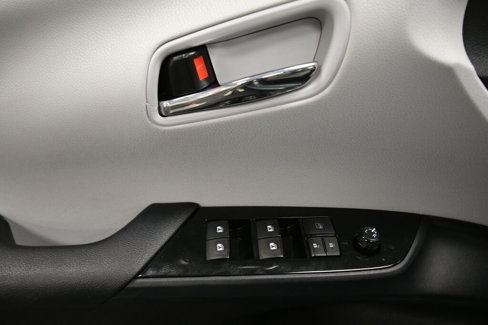 Used 2016 Toyota Prius Three Touring image 11