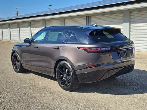 Used 2023 Land Rover Range Rover Velar R-Dynamic S image 4