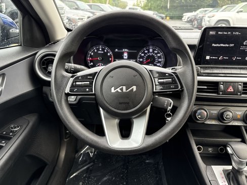 Used 2023 Kia Forte LXS w/ LXS Technology Package image 15