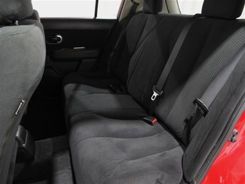 Used 2011 Nissan Versa 1.8 S w/ Plus Pkg image 15