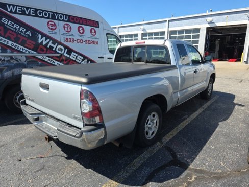 Used 2011 Toyota Tacoma 2WD Access Cab image 4