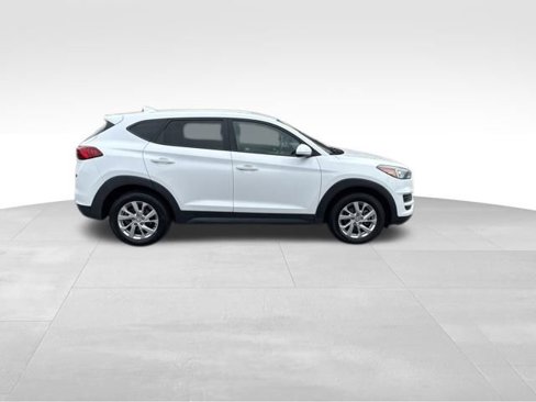 Used 2019 Hyundai Tucson SE image 11