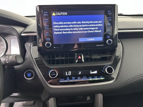 Used 2022 Toyota Corolla Cross LE image 19