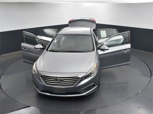 Used 2015 Hyundai Sonata SE image 35