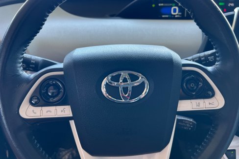 Used 2018 Toyota Prius image 24