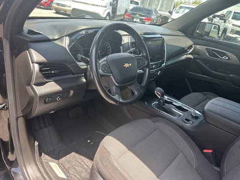 Used 2022 Chevrolet Traverse LT image 16