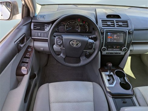 Used 2012 Toyota Camry XLE image 14
