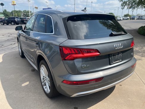 Used 2018 Audi Q5 Prestige w/ Prestige Package image 3