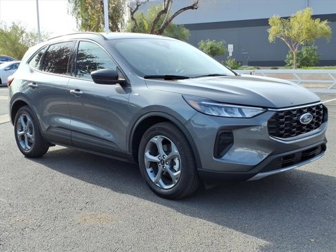 Used 2025 Ford Escape ST-Line image 7