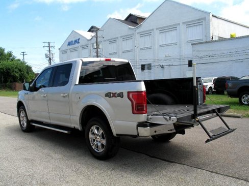 Used 2017 Ford F150 Lariat image 11