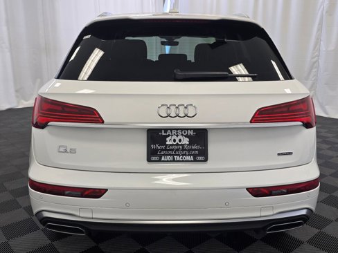 Used 2022 Audi Q5 2.0T Premium Plus w/ Premium Plus Package image 5
