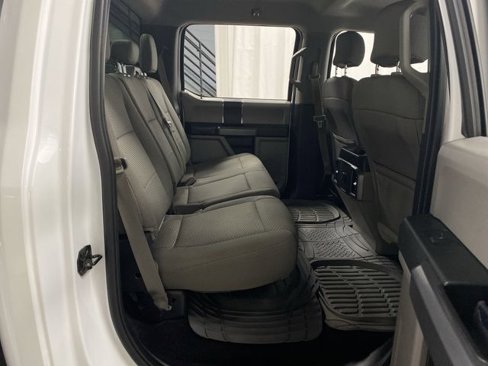 Used 2016 Ford F150 XLT image 29