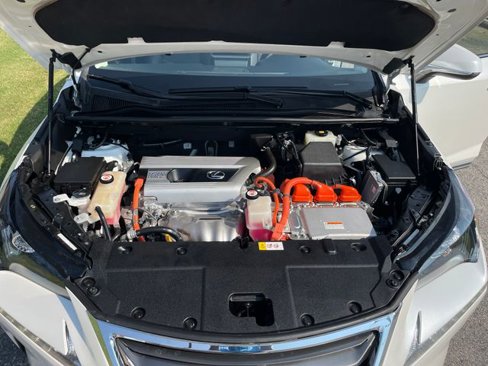 Used 2017 Lexus NX 300h AWD image 23
