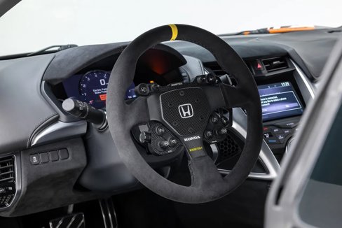Used 2017 Acura NSX image 84