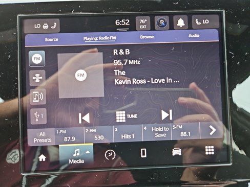 New 2025 Jeep Grand Cherokee L Altitude image 30