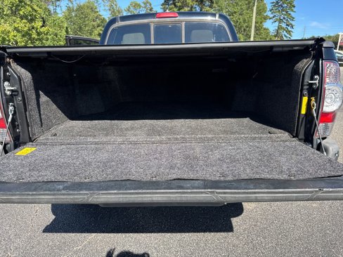 Used 2015 Toyota Tacoma PreRunner image 28