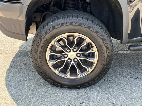 Used 2019 Chevrolet Colorado ZR2 image 11