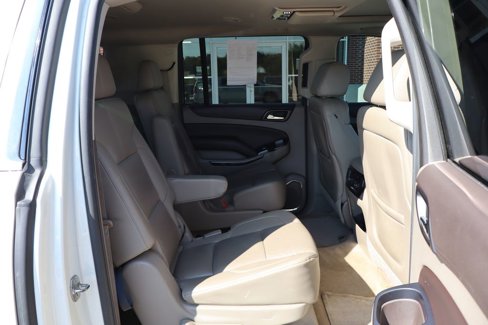 Used 2015 Chevrolet Suburban LT image 50