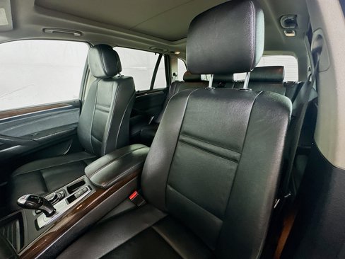 Used 2012 BMW X5 xDrive35d image 20