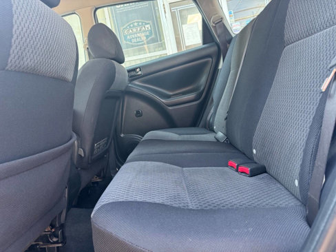 Used 2006 Toyota Matrix image 17