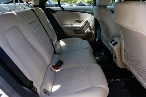 Used 2025 Mercedes-Benz CLA 250 4MATIC image 18