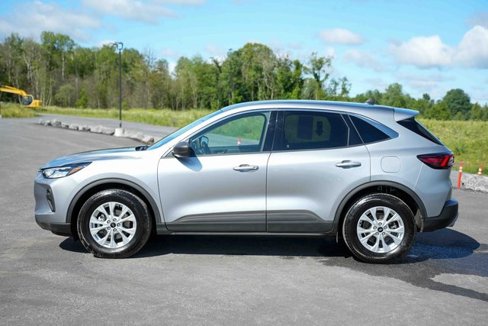 Used 2023 Ford Escape Active image 8