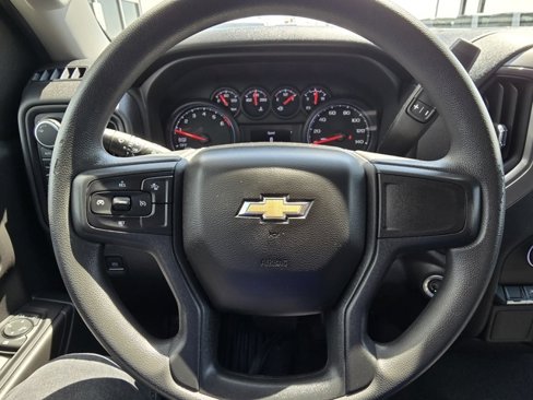 Used 2022 Chevrolet Silverado 1500 Custom image 17