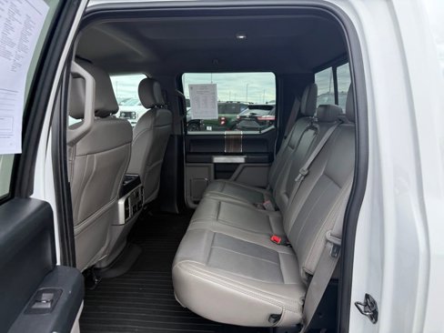 Used 2020 Ford F150 Lariat image 10