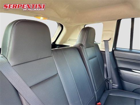 Used 2015 Jeep Compass High Altitude image 26