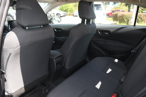 Used 2022 Toyota Corolla LE image 14