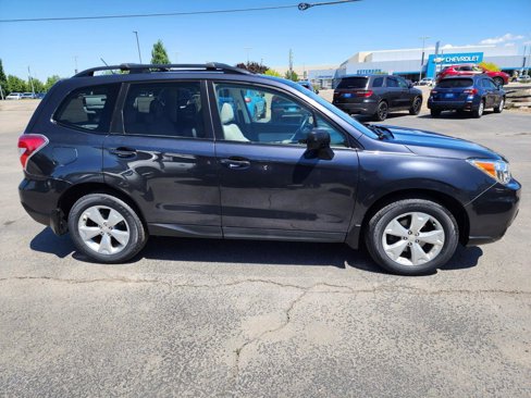 Used 2015 Subaru Forester 2.5i Premium w/ All-Weather Package image 4