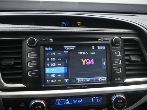 Used 2018 Toyota Highlander XLE image 8