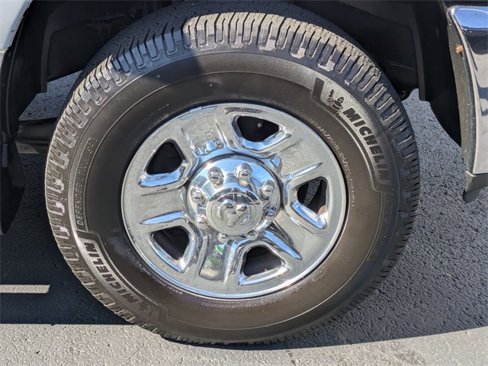 Certified 2017 RAM 2500 Tradesman w/ Chrome Appearance Group image 32