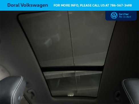 Certified 2021 Volkswagen Atlas SE w/ Panoramic Sunroof Package image 17