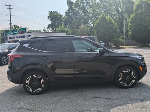Used 2024 Kia Seltos SX image 8