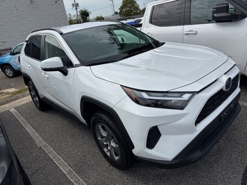 Used 2024 Toyota RAV4 LE image 22