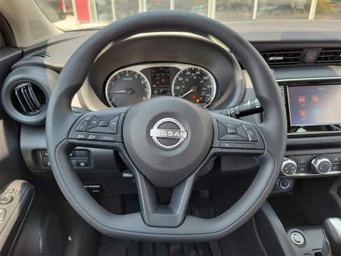 New 2024 Nissan Kicks S image 24