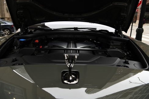 New 2025 Rolls-Royce Cullinan Black Badge image 27