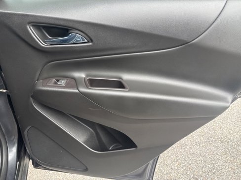 Used 2022 Chevrolet Equinox LT image 23