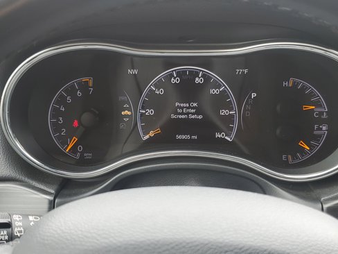 Used 2020 Jeep Grand Cherokee Altitude image 11