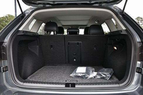 Used 2022 Volkswagen Taos SE image 29