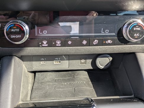 Used 2022 Mitsubishi Outlander SE image 22