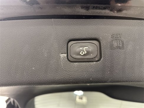 Used 2020 Ford Edge SEL w/ Convenience Package image 25