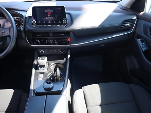 Certified 2023 Nissan Rogue S image 16