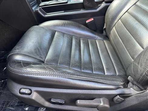 Used 2006 Ford Mustang GT image 13