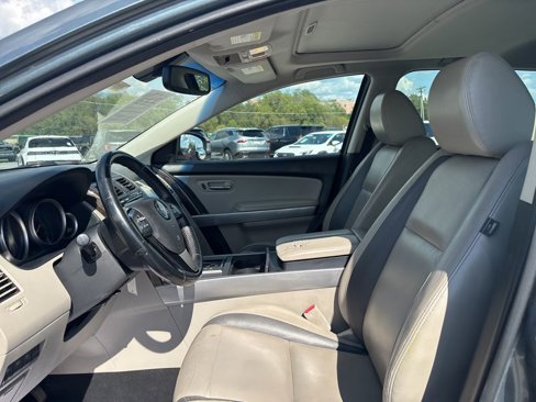 Used 2011 MAZDA CX-9 Grand Touring w/ Moonroof & Bose Audio Pkg image 11