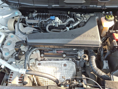 Used 2019 Nissan Rogue SV image 26