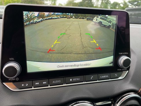 Used 2023 Nissan Sentra SR image 9