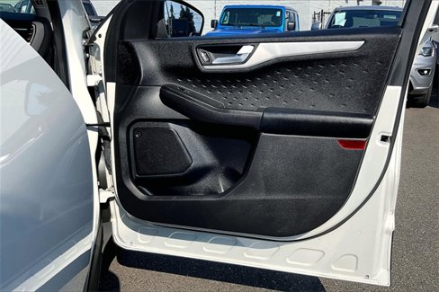 Used 2020 Ford Escape SEL image 23