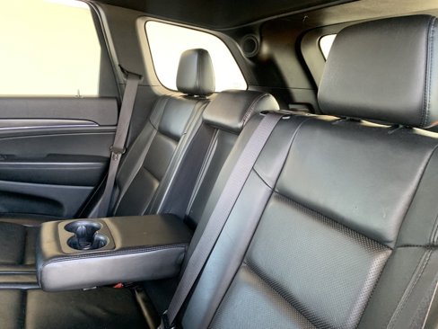 Used 2019 Jeep Grand Cherokee Limited w/ Luxury Group II image 13
